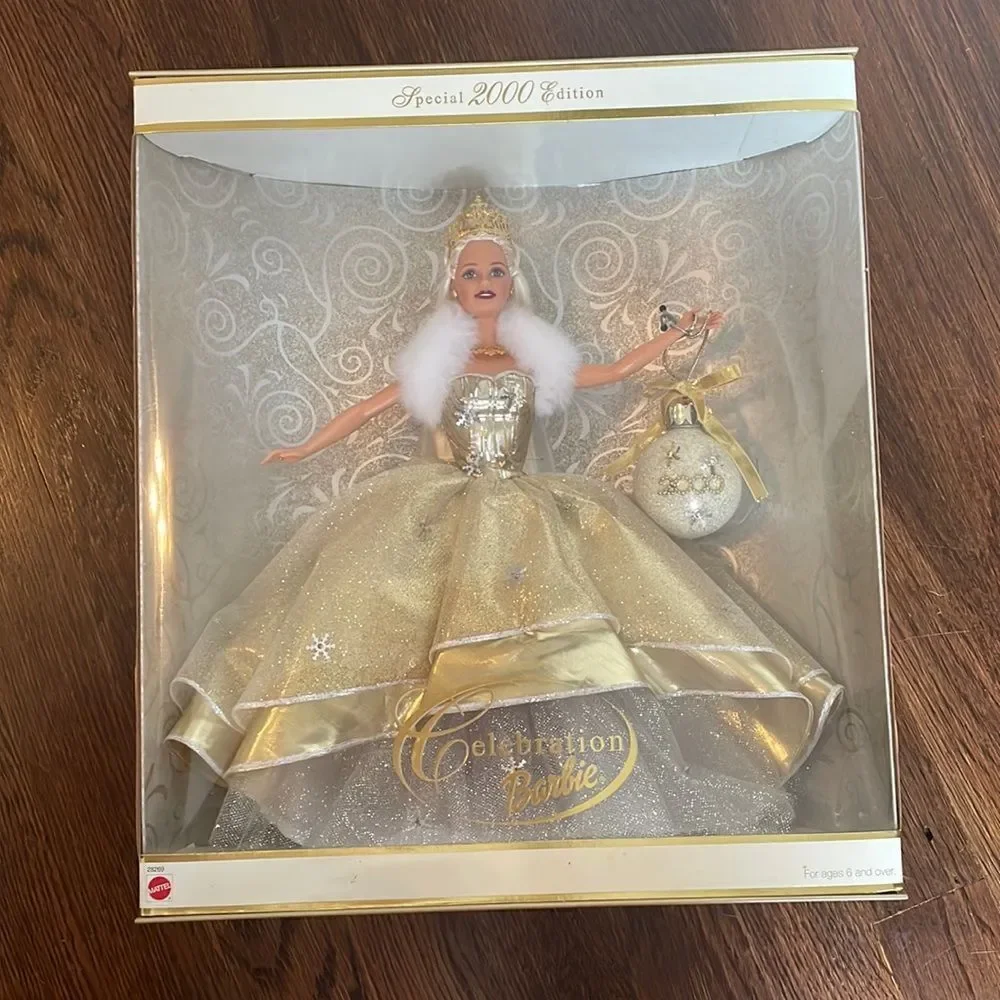 NWT Vtg  2000 Mattel Celebration Barbie in Original box with Hallmark‎ ornament